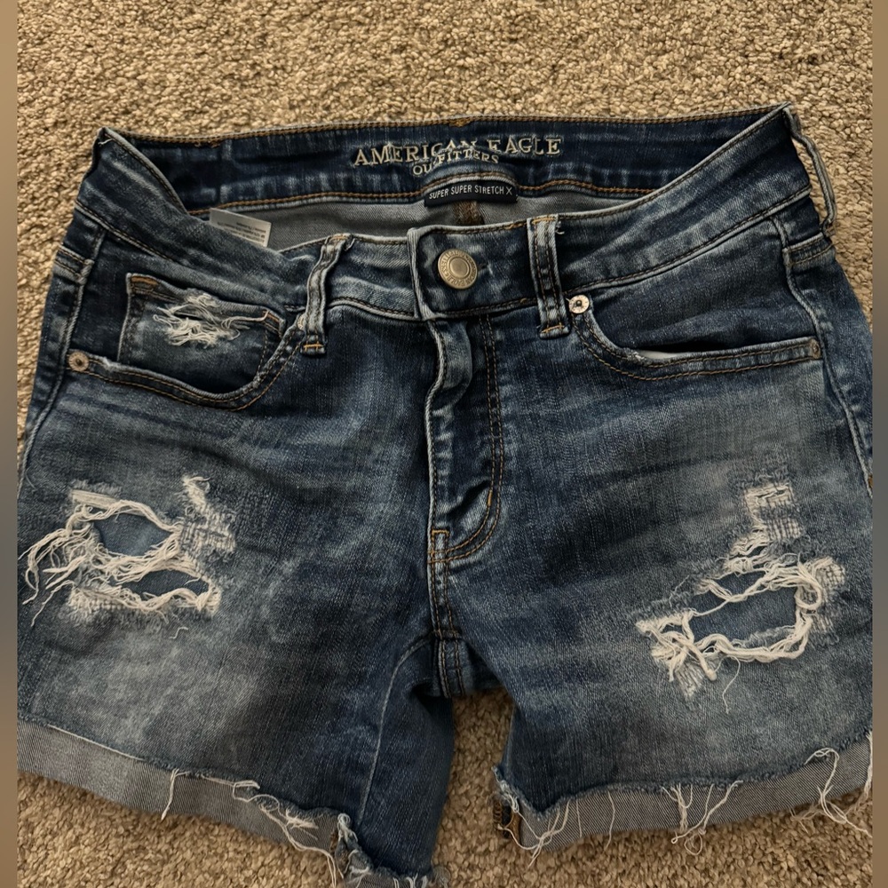 AMERICAN EAGLE JEAN SHORTS